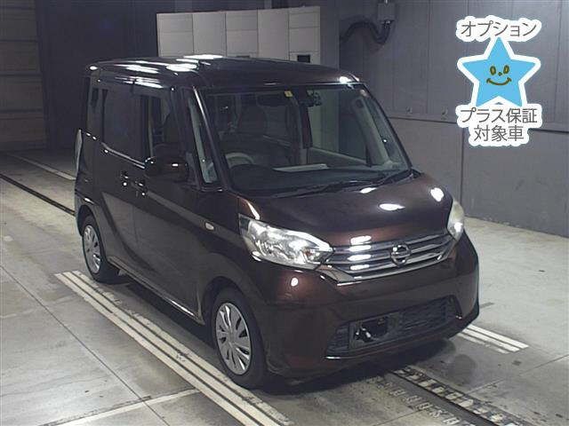 213 Nissan Dayz roox B21A 2015 г. (JU Gifu)